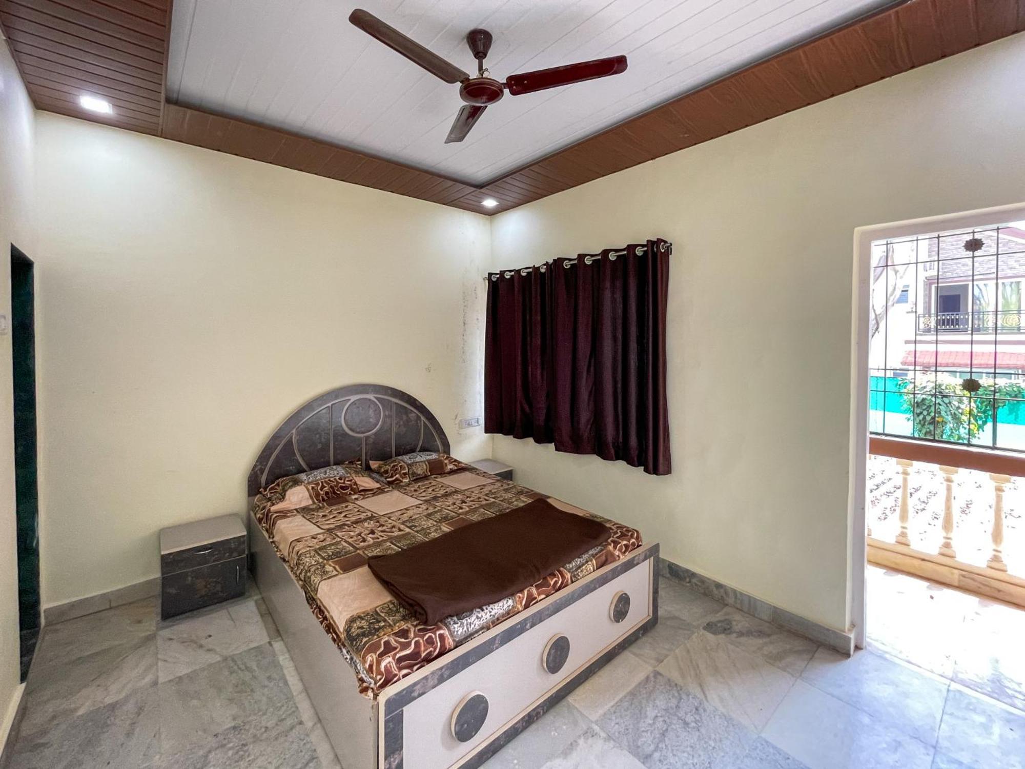 Zars Villa, Lonavala Exterior photo